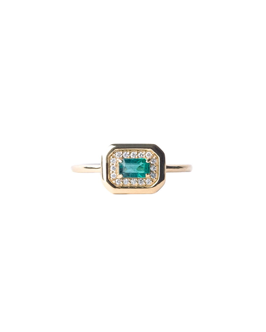 Classic Emerald Ring